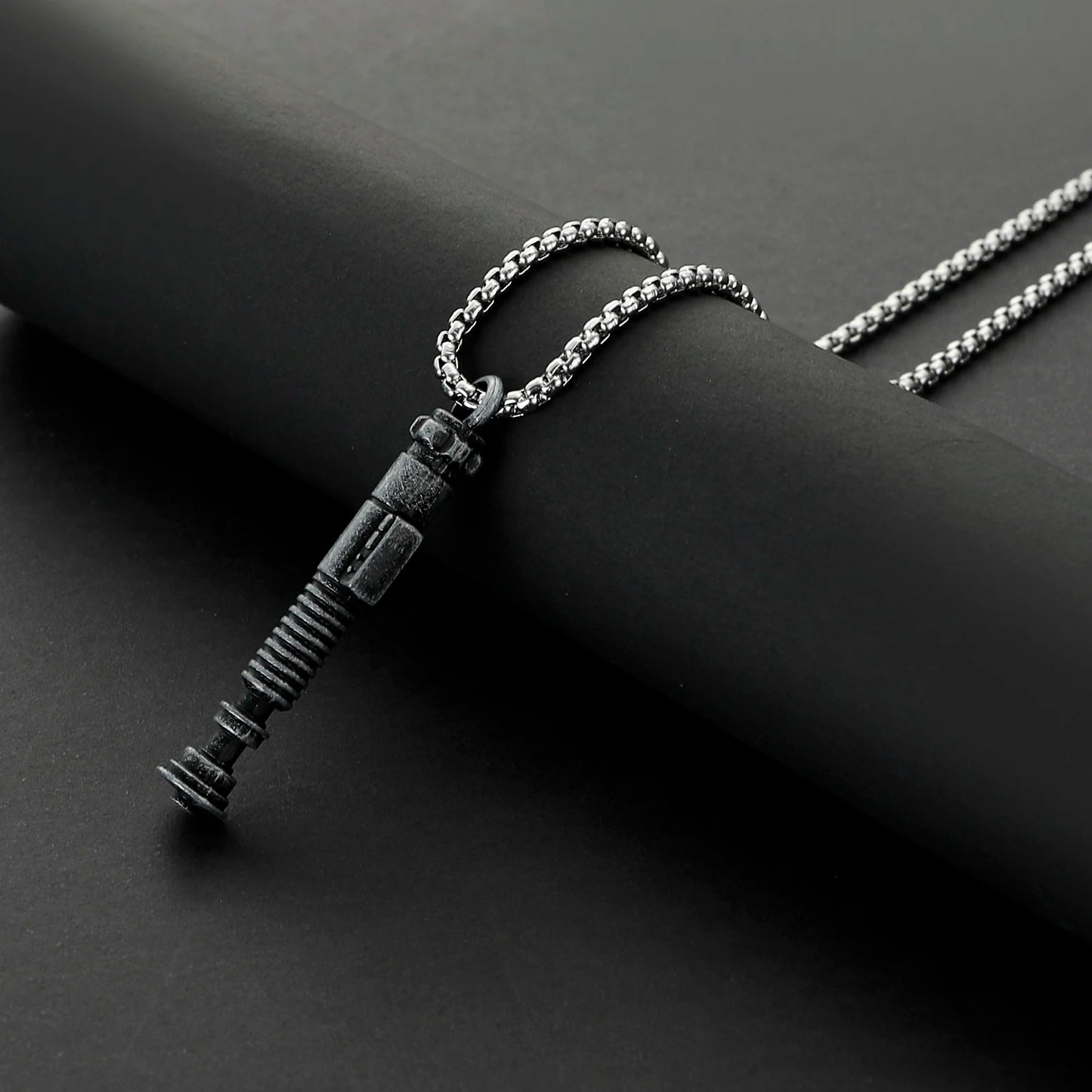 Saber Simulation Necklace Metal Material