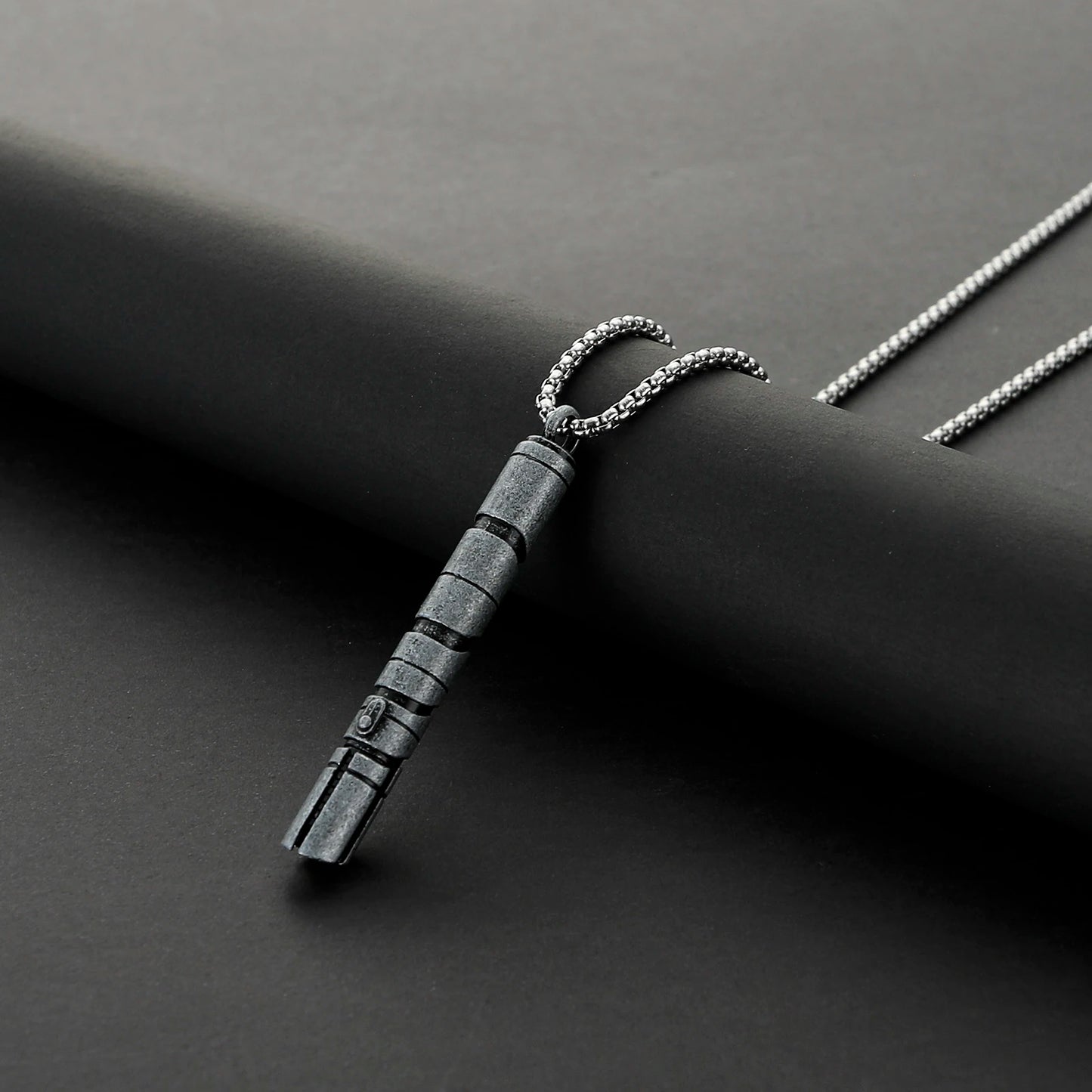 Saber Simulation Necklace Metal Material