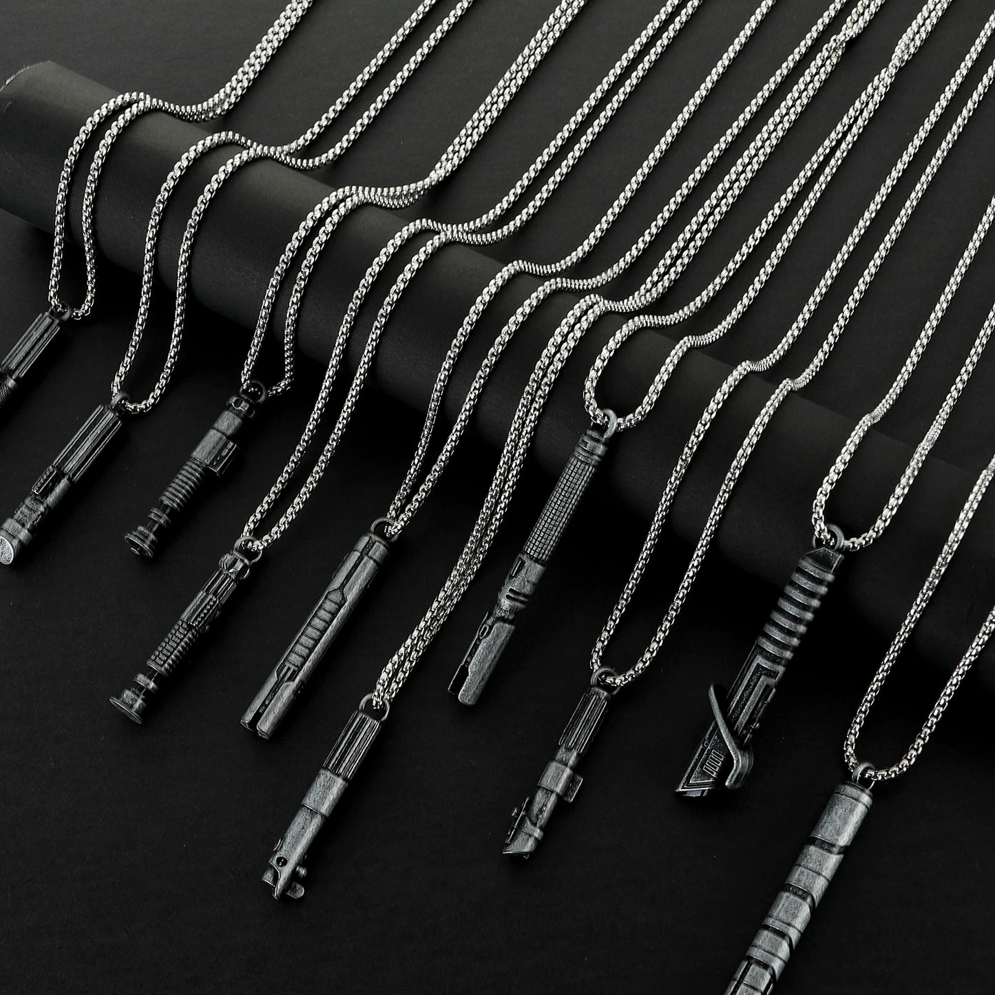 Saber Simulation Necklace Metal Material