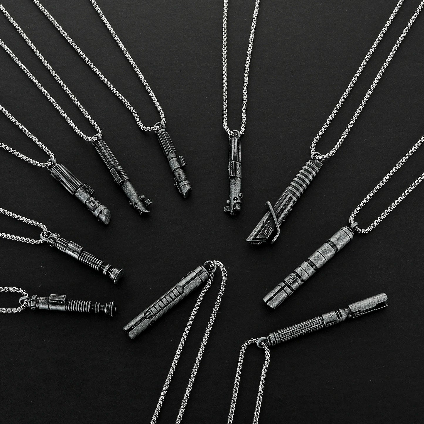 Saber Simulation Necklace Metal Material